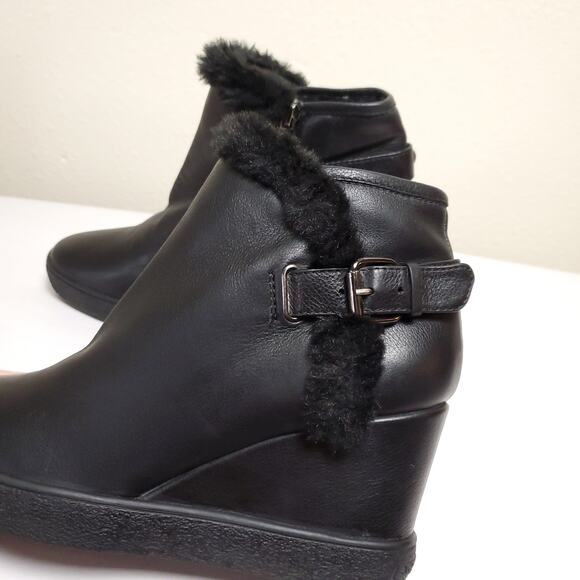 NEW AQUATALIA 3” Black Leather Cameron Insulated Wedge Boots - Picture 10 of 14